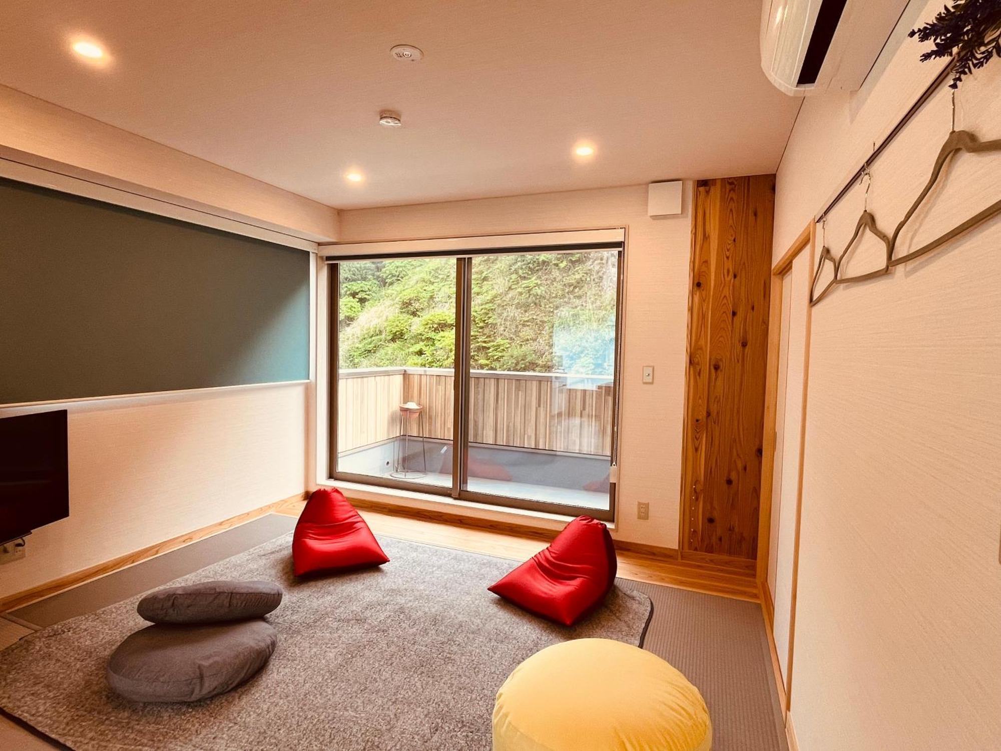 Toraya Attic Villa Shimoda  Luaran gambar